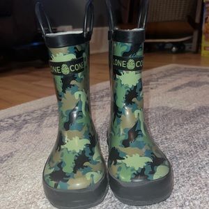 Toddler rain boots